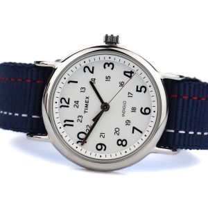 Timex Tw2R10700 weekender Watch