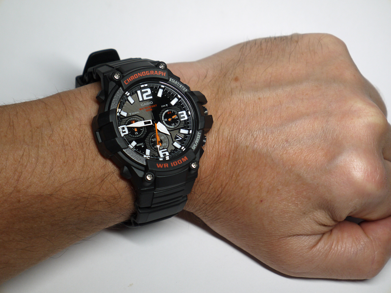 Casio MCW-100H-1AV Chronograph Black Red Watch ⋆ High Quality 