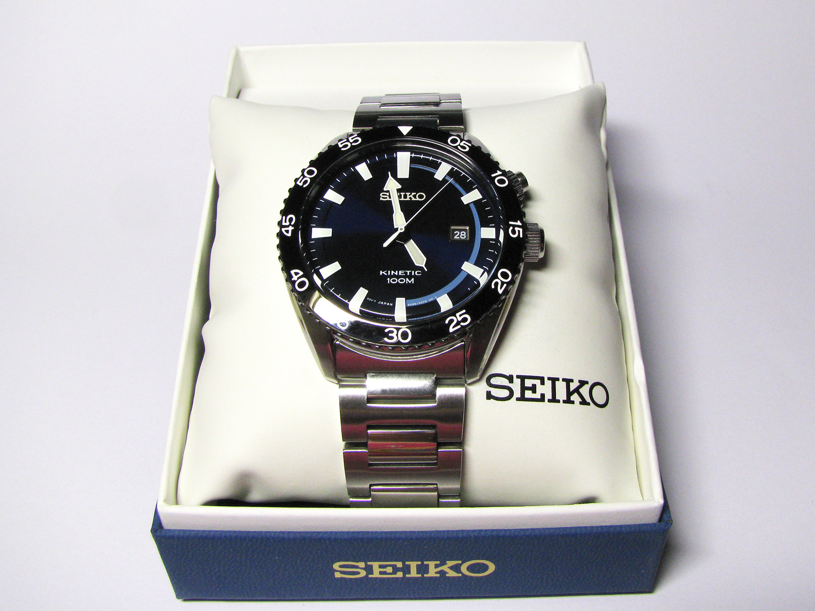 Seiko SKA623 Kinetic Dress Watch ⋆ High Quality Watch Gallery