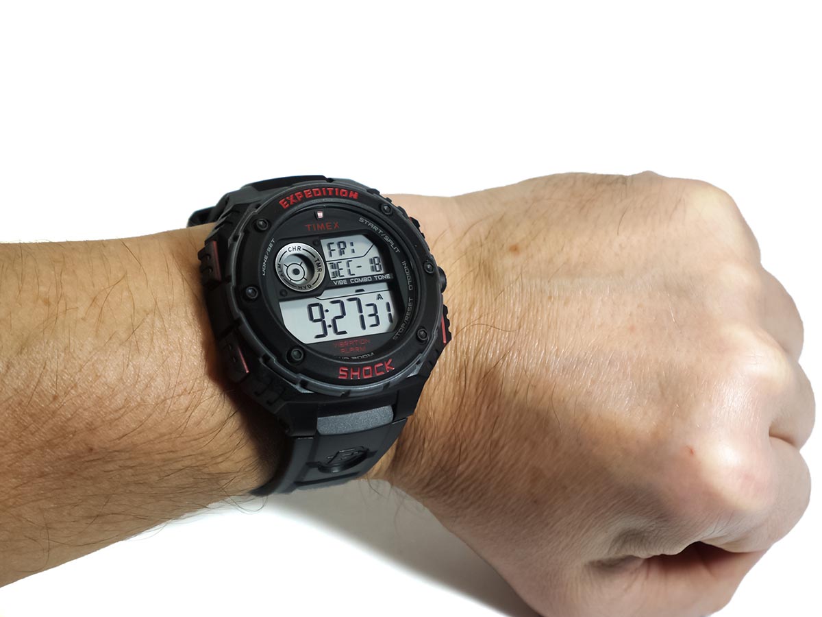 digital watch with vibration alarm