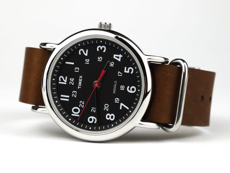 Timex Tw2R63100 Weekender Watch