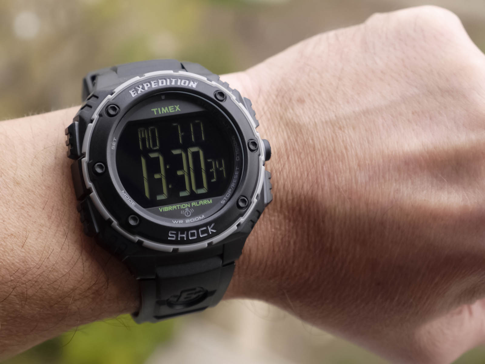 Часы Timex T49950 Expedition Shock XL