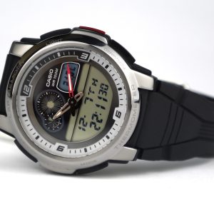 Casio AQF-102W-7BV Outgear Thermometer World Time 50 Lap Memory Watch