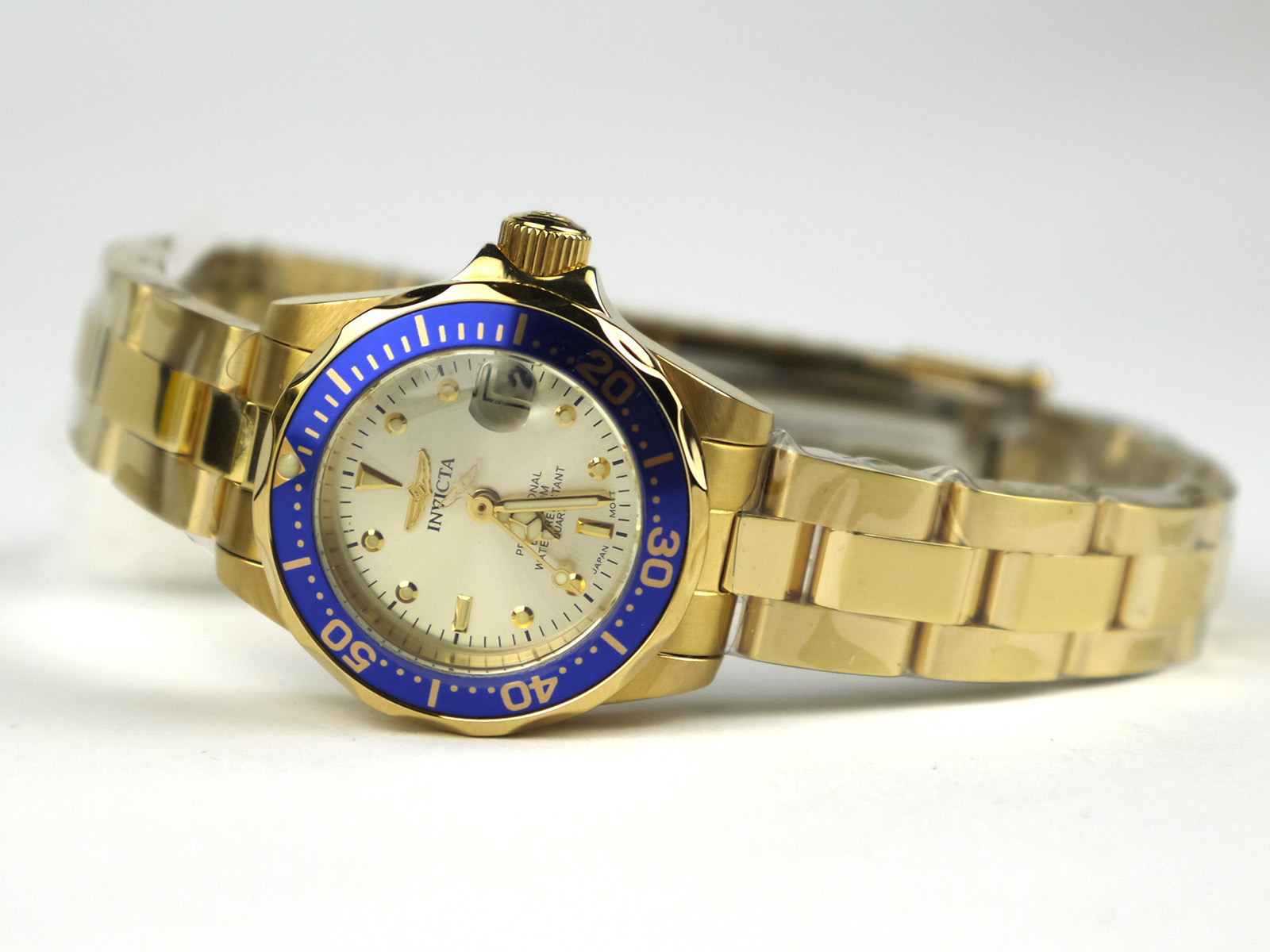 Invicta women's diver watch online